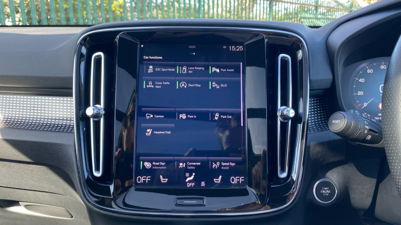 Volvo Xc40 2.0 D4 [190] R DESIGN Pro 5dr AWD Geartronic Diesel Estate